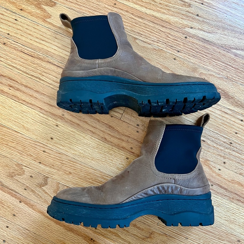 Madewell brown chelsea boots